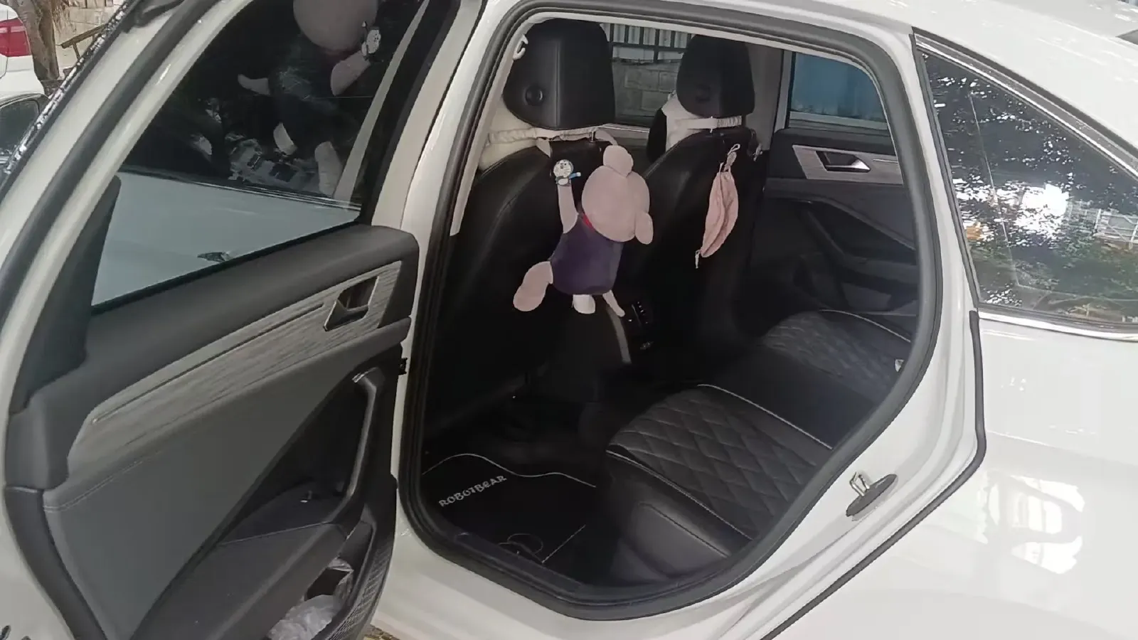 2023 Volkswagen Sagitar 1.5T 160HP L4 7DCT,autocango,china used car exporter,china ev exporter,chinese used car exporter,chinese used ev exporter