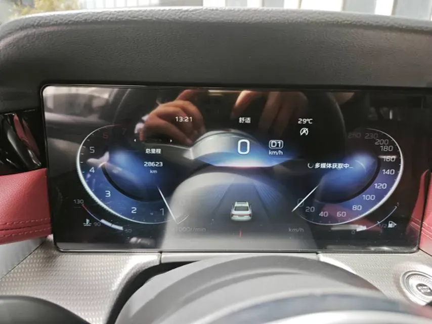 2024 HongQi H5 2.0T 224HP L4 8AT,autocango,china used car exporter,china ev exporter,chinese used car exporter,chinese used ev exporter