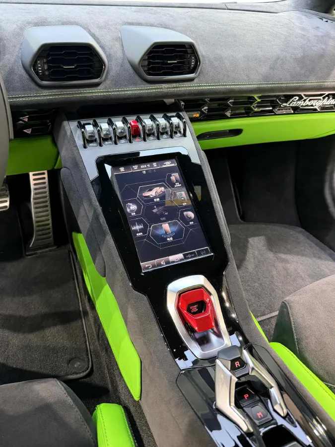 2023 Lamborghini Huracán 5.2L 640HP V10 7DCT,autocango,china used car exporter,china ev exporter,chinese used car exporter,chinese used ev exporter