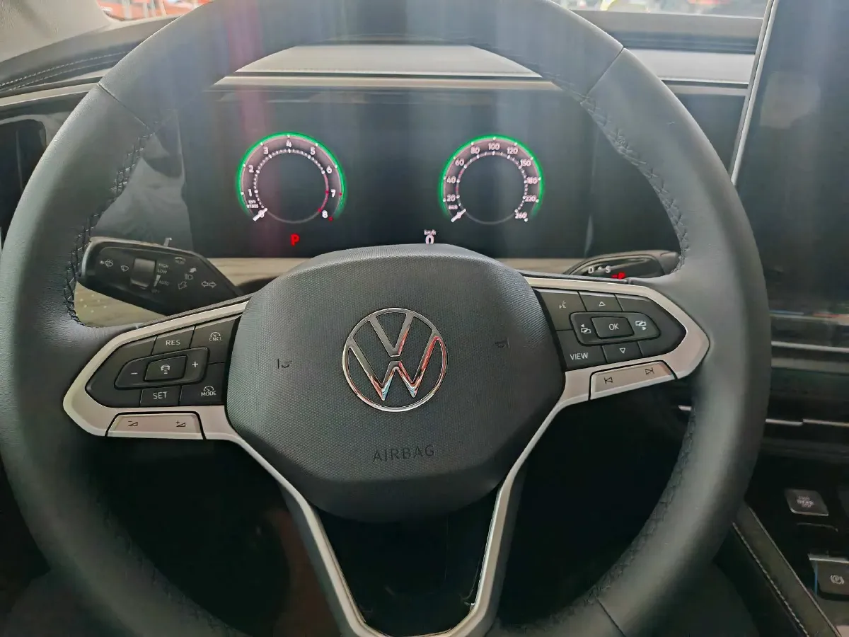 2026 Volkswagen Talagon 2.0T 272HP L4 7DCT,autocango,china used car exporter,china ev exporter,chinese used car exporter,chinese used ev exporter