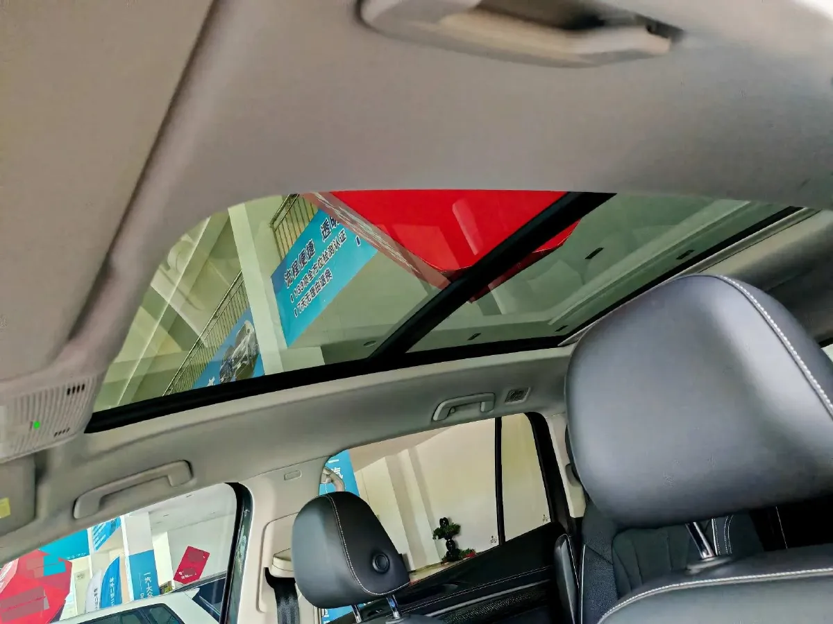 2026 Volkswagen Talagon 2.0T 272HP L4 7DCT,autocango,china used car exporter,china ev exporter,chinese used car exporter,chinese used ev exporter