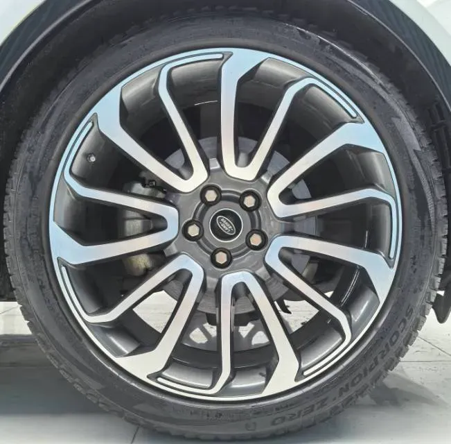 2020 Land Rover Discovery 2.0T 300HP L4 8AT,autocango,china used car exporter,china ev exporter,chinese used car exporter,chinese used ev exporter