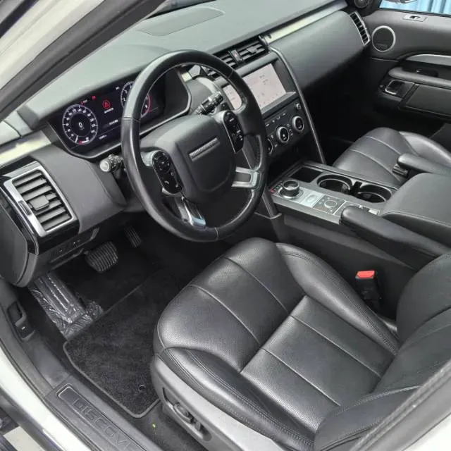 2020 Land Rover Discovery 2.0T 300HP L4 8AT,autocango,china used car exporter,china ev exporter,chinese used car exporter,chinese used ev exporter