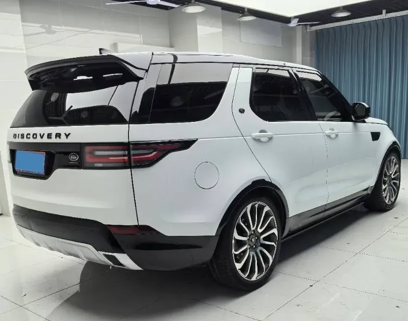 2020 Land Rover Discovery 2.0T 300HP L4 8AT,autocango,china used car exporter,china ev exporter,chinese used car exporter,chinese used ev exporter