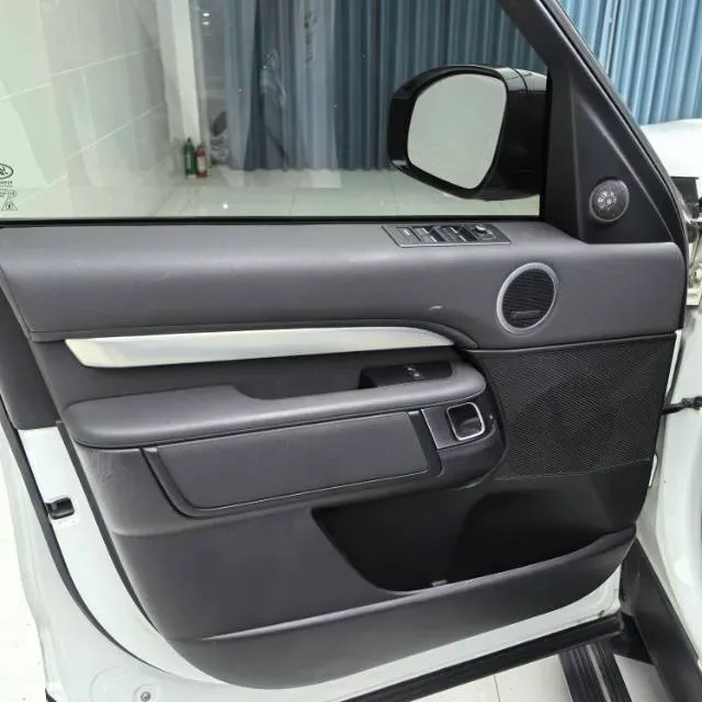 2020 Land Rover Discovery 2.0T 300HP L4 8AT,autocango,china used car exporter,china ev exporter,chinese used car exporter,chinese used ev exporter
