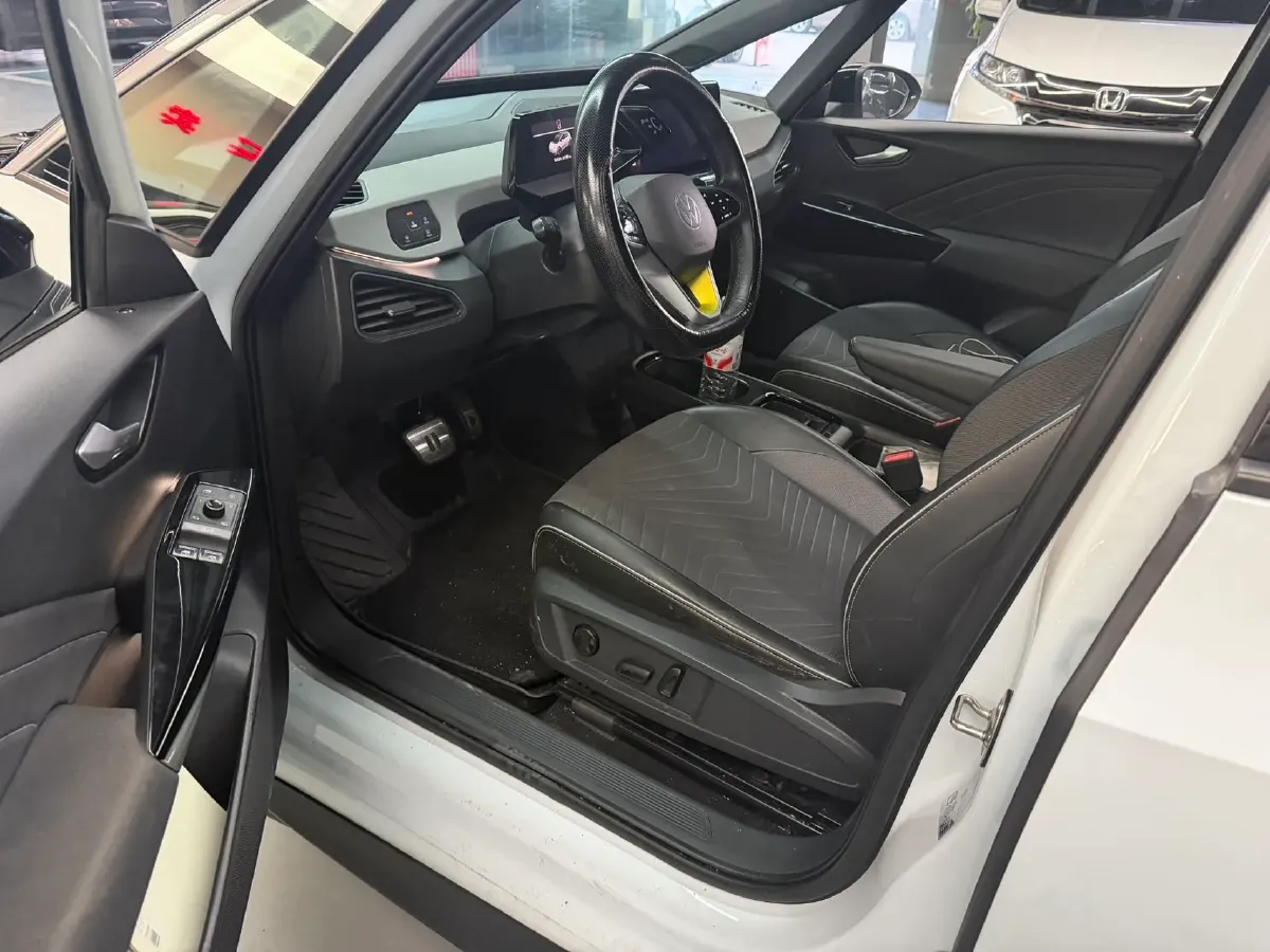 2024 Volkswagen ID.3 BEV 52.8KWH,autocango,china used car exporter,china ev exporter,chinese used car exporter,chinese used ev exporter