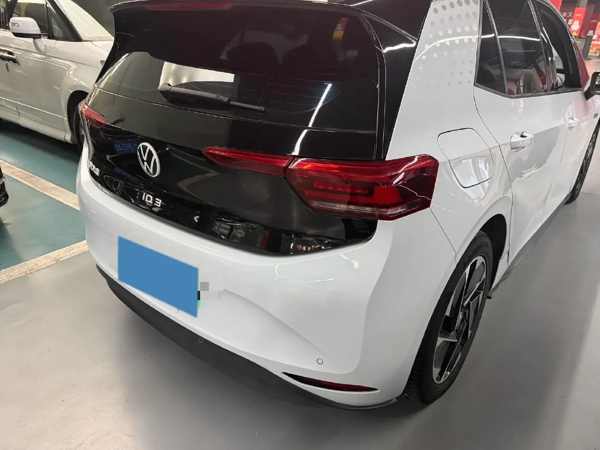 2024 Volkswagen ID.3 BEV 52.8KWH,autocango,china used car exporter,china ev exporter,chinese used car exporter,chinese used ev exporter