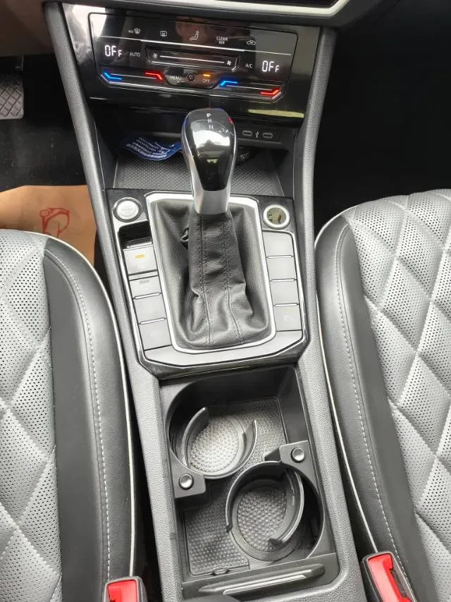 2023 Volkswagen Sagitar 1.2T 116HP L4 7DCT,autocango,china used car exporter,china ev exporter,chinese used car exporter,chinese used ev exporter