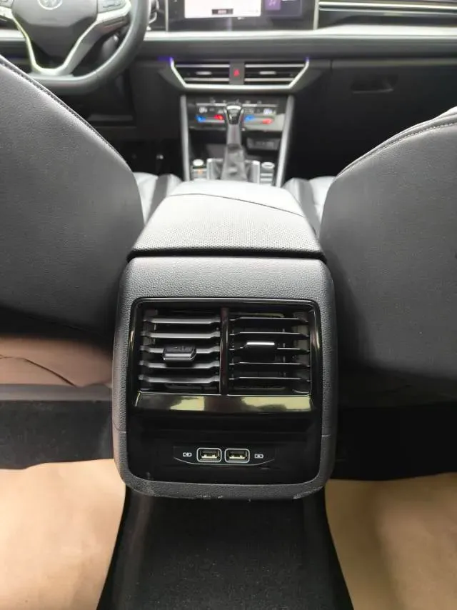 2023 Volkswagen Sagitar 1.2T 116HP L4 7DCT,autocango,china used car exporter,china ev exporter,chinese used car exporter,chinese used ev exporter