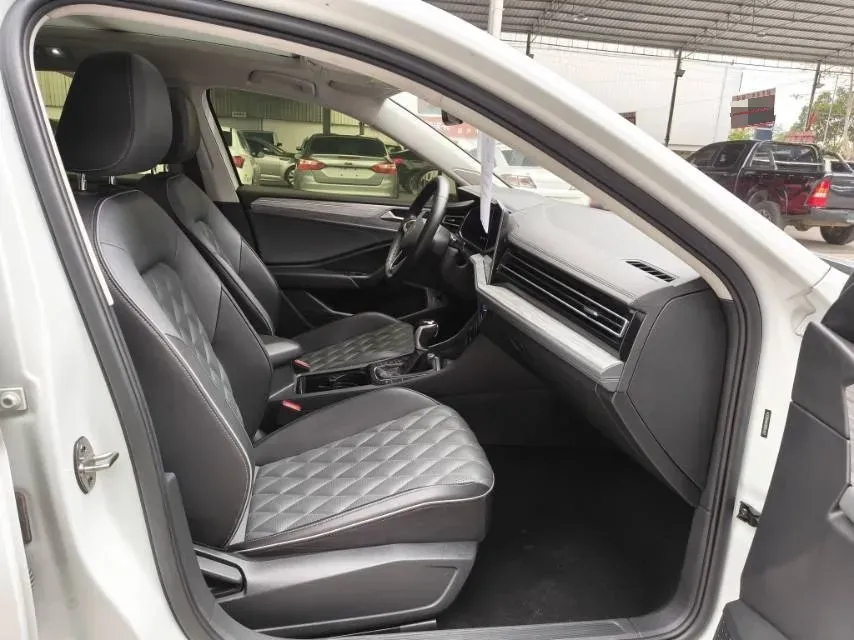 2023 Volkswagen Sagitar 1.2T 116HP L4 7DCT,autocango,china used car exporter,china ev exporter,chinese used car exporter,chinese used ev exporter