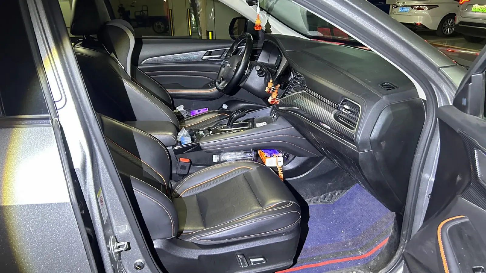 2021 Haval F7 1.5T 169HP L4 7DCT,autocango,china used car exporter,china ev exporter,chinese used car exporter,chinese used ev exporter