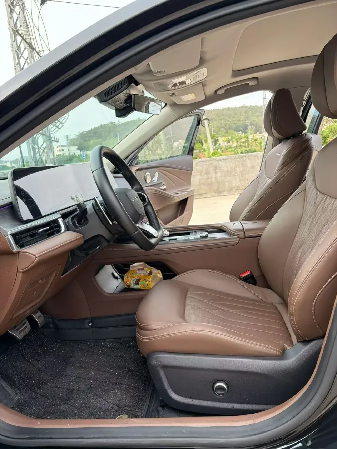 2023 Chery Arrizo 8 2.0T 254HP L4 7DCT,autocango,china used car exporter,china ev exporter,chinese used car exporter,chinese used ev exporter