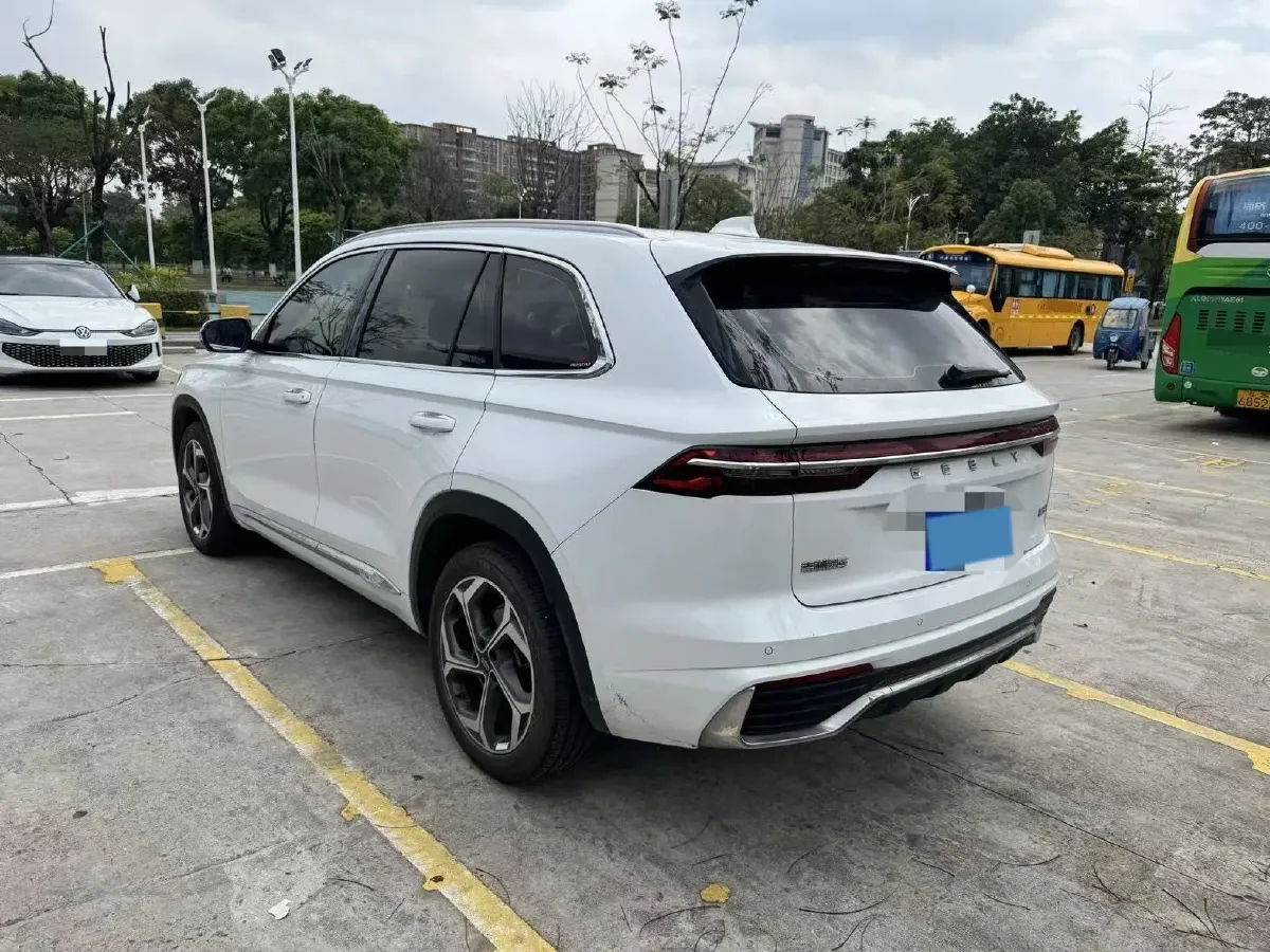 2024 Geely Monjaro 2.0T 218HP L4 7DCT,autocango,china used car exporter,china ev exporter,chinese used car exporter,chinese used ev exporter