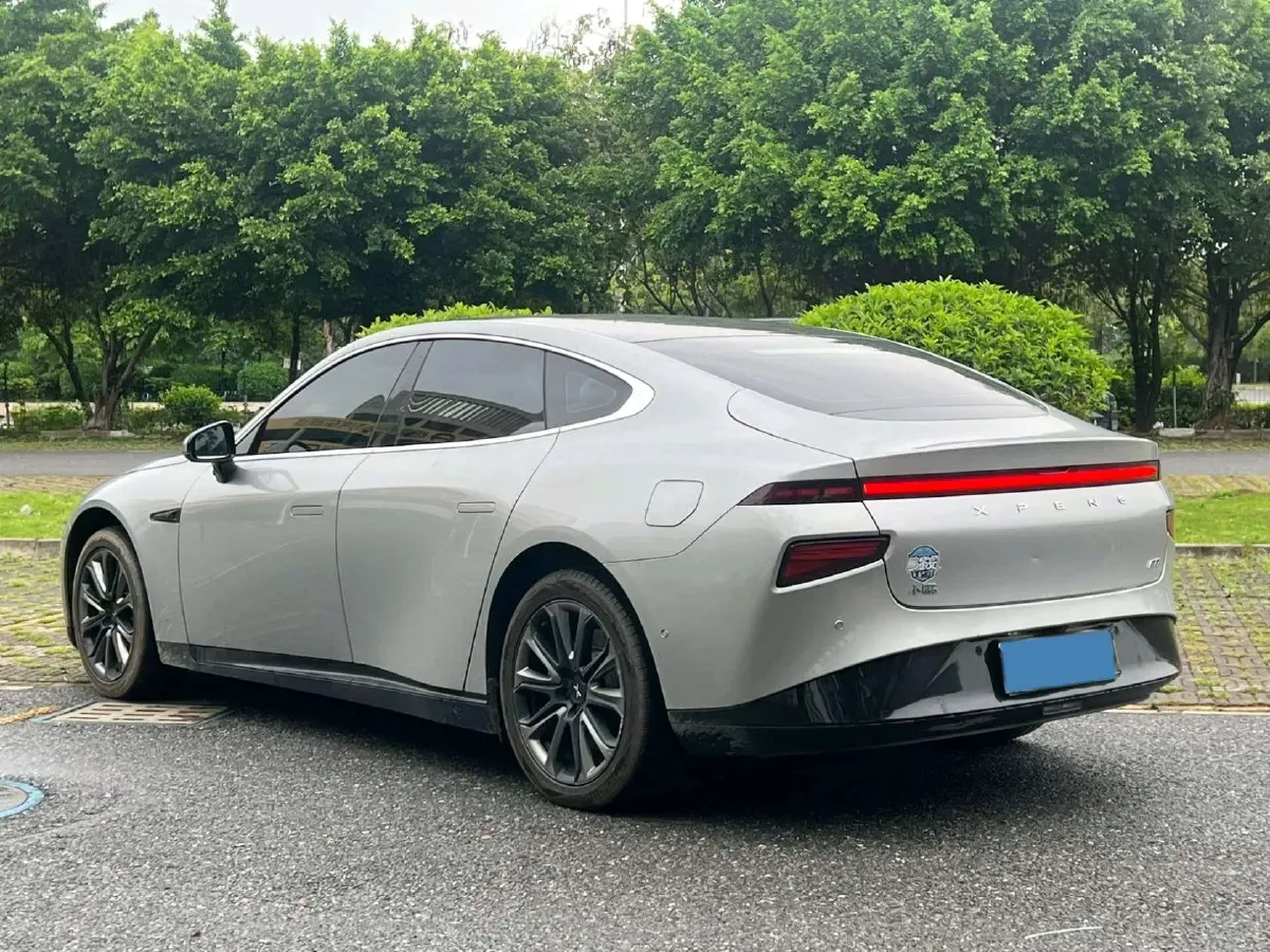 2020 DS 7 1.6T 215HP L4 8AT,autocango,china used car exporter,china ev exporter,chinese used car exporter,chinese used ev exporter