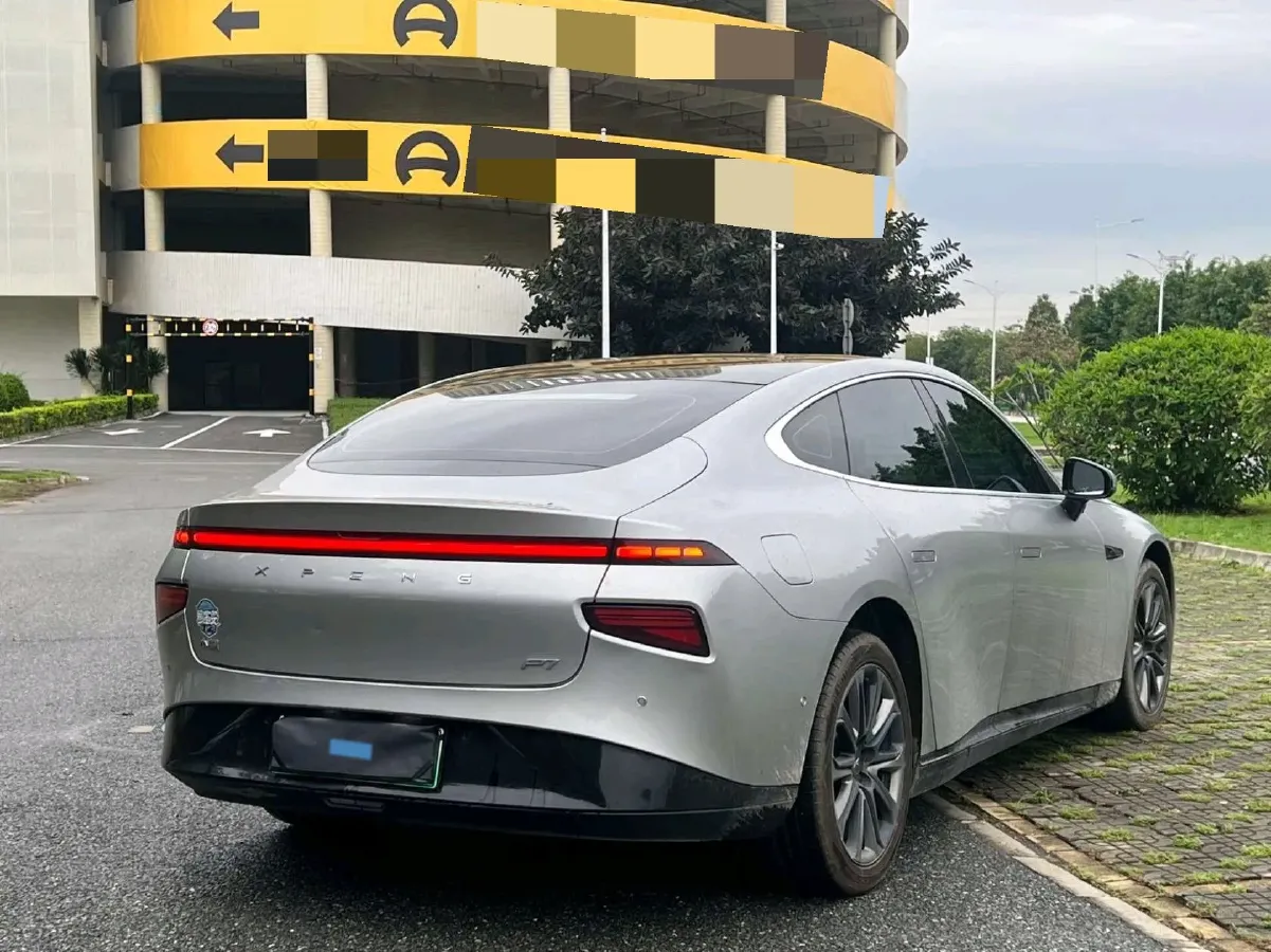 2020 DS 7 1.6T 215HP L4 8AT,autocango,china used car exporter,china ev exporter,chinese used car exporter,chinese used ev exporter