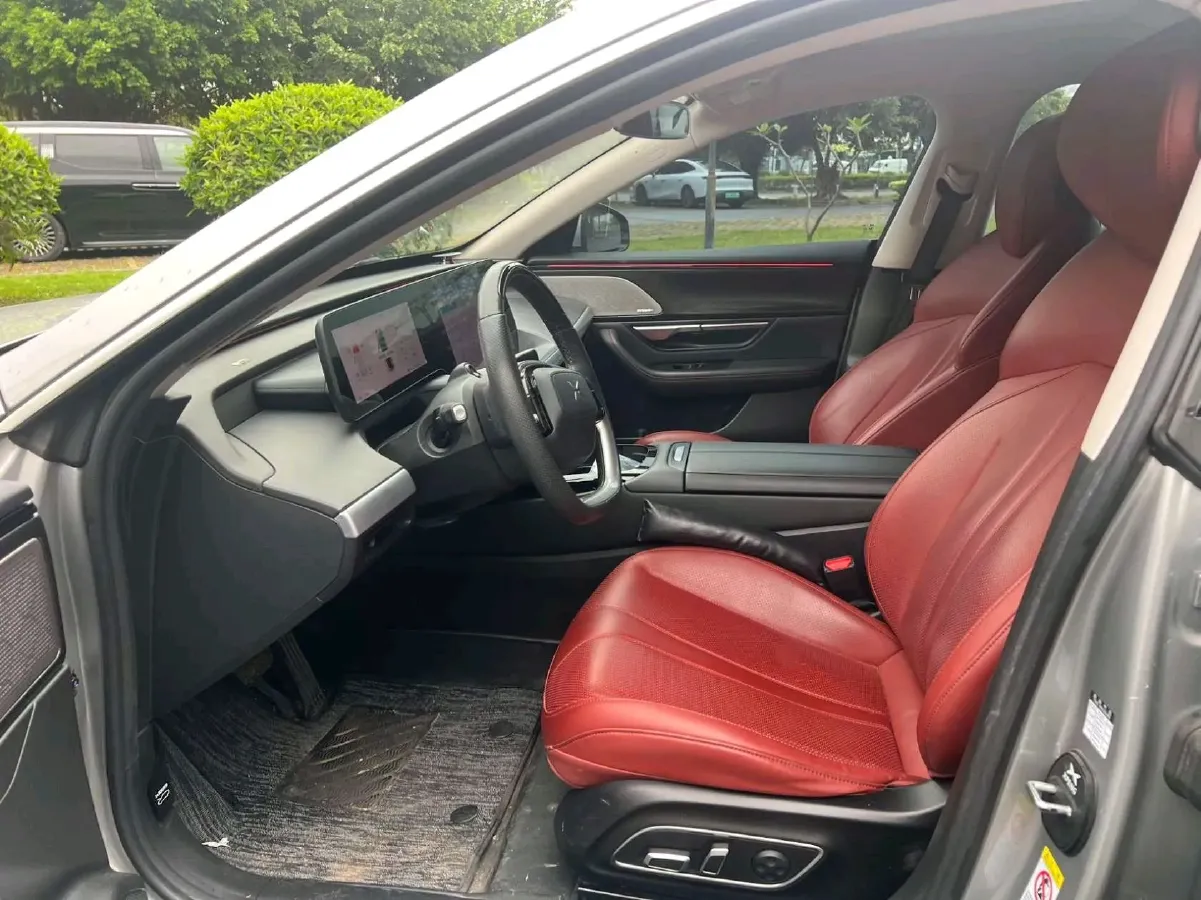 2020 DS 7 1.6T 215HP L4 8AT,autocango,china used car exporter,china ev exporter,chinese used car exporter,chinese used ev exporter