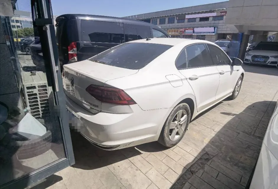 2019 Volkswagen T-Cross 1.4T 150HP L4 7DCT,autocango,china used car exporter,china ev exporter,chinese used car exporter,chinese used ev exporter