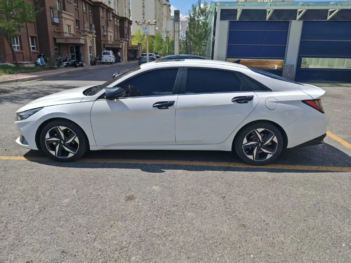 2021 Hyundai Elantra 1.5L 115HP L4 CVT,autocango,china used car exporter,china ev exporter,chinese used car exporter,chinese used ev exporter
