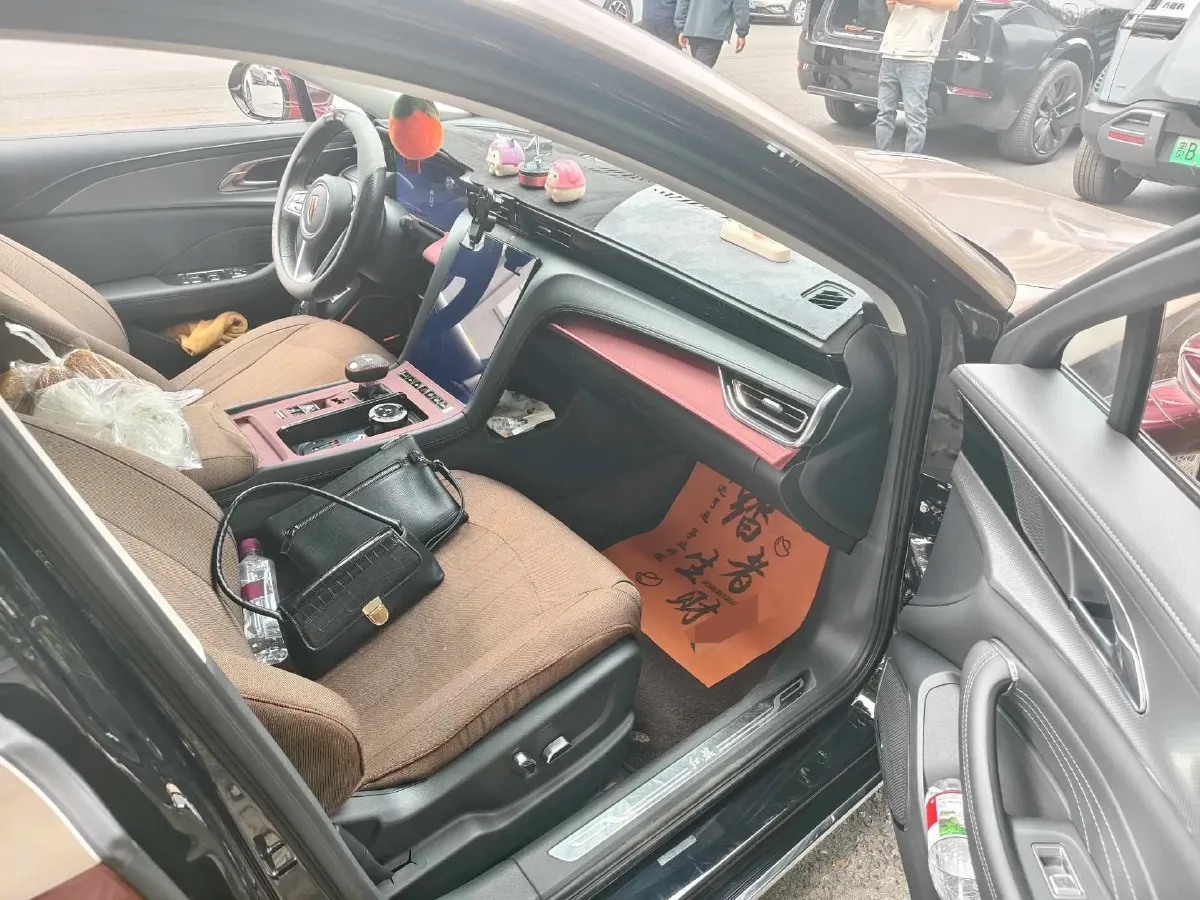 2023 HongQi H5 1.5T 169HP L4 E-CVT Hybrid,autocango,china used car exporter,china ev exporter,chinese used car exporter,chinese used ev exporter