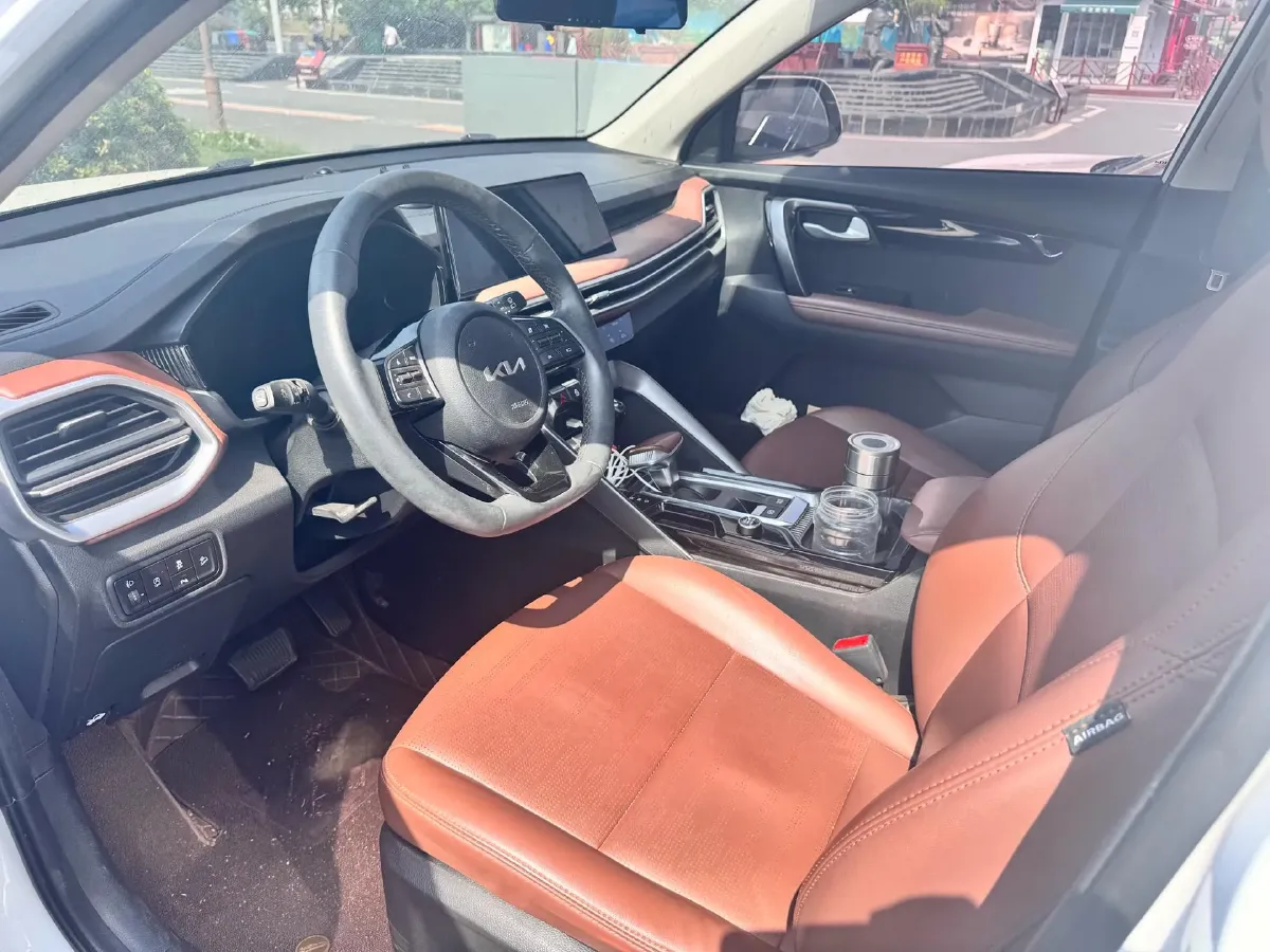 2021 Kia Sportage R 2.0L 161HP L4 6AT,autocango,china used car exporter,china ev exporter,chinese used car exporter,chinese used ev exporter