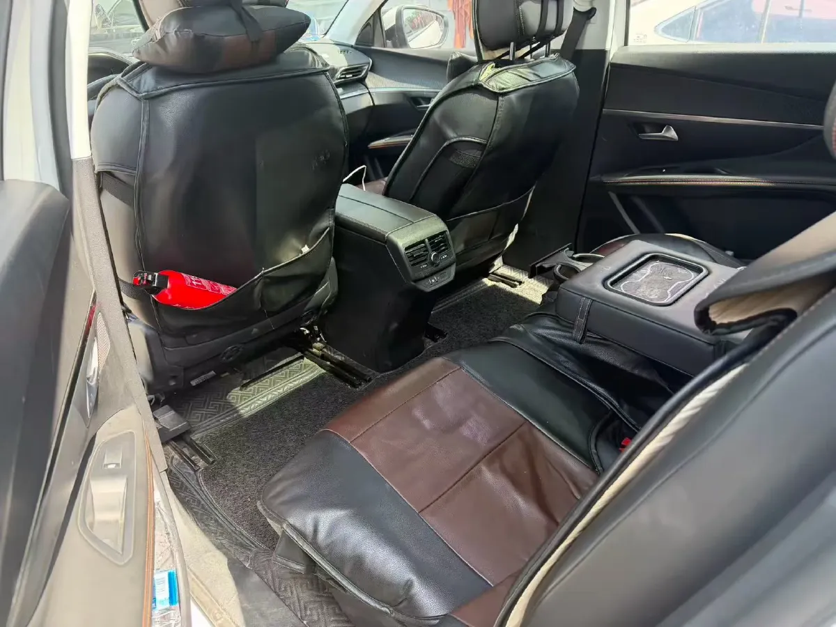 2017 Peugeot 5008 1.6T 167HP L4 6AT,autocango,china used car exporter,china ev exporter,chinese used car exporter,chinese used ev exporter