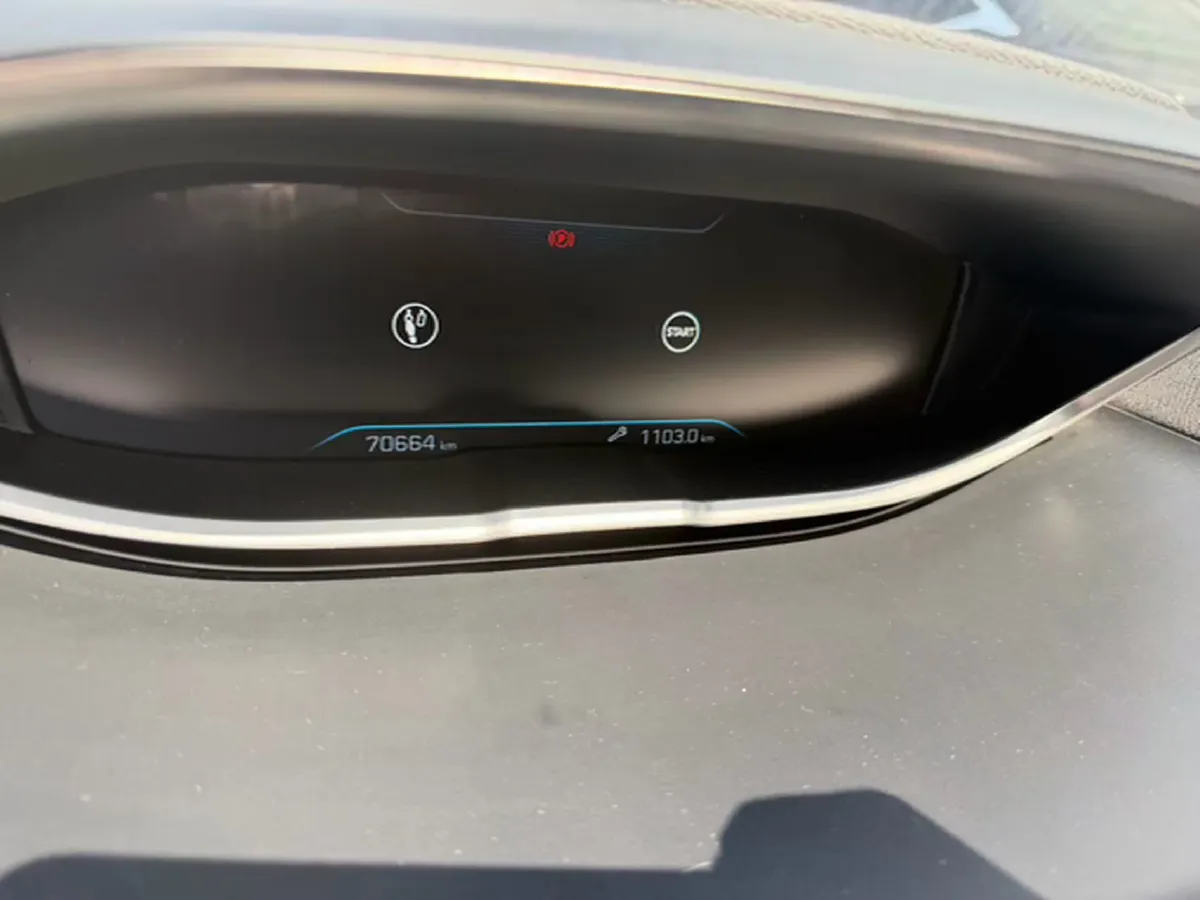 2017 Peugeot 5008 1.6T 167HP L4 6AT,autocango,china used car exporter,china ev exporter,chinese used car exporter,chinese used ev exporter