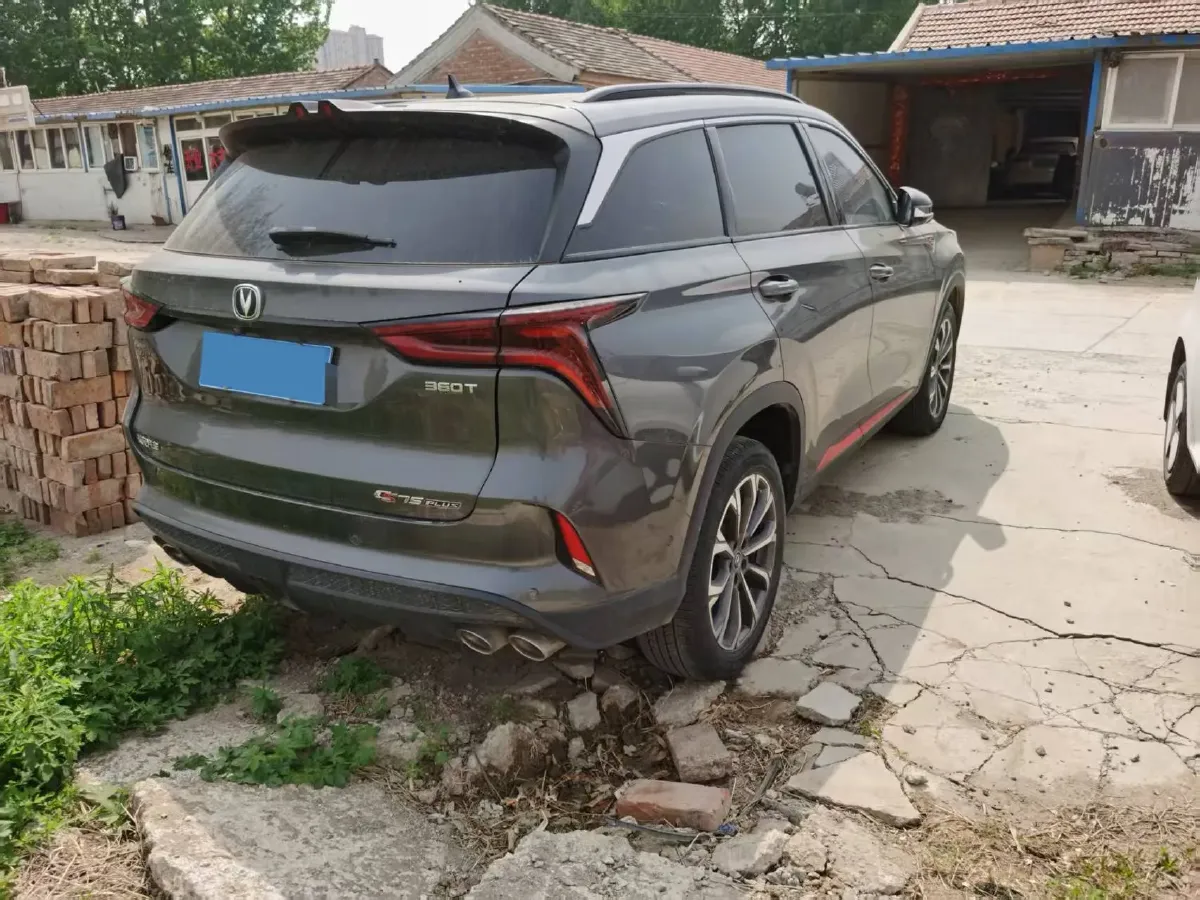 2021 ChangAn CS75 Plus 2.0T 233HP L4 8AT,autocango,china used car exporter,china ev exporter,chinese used car exporter,chinese used ev exporter