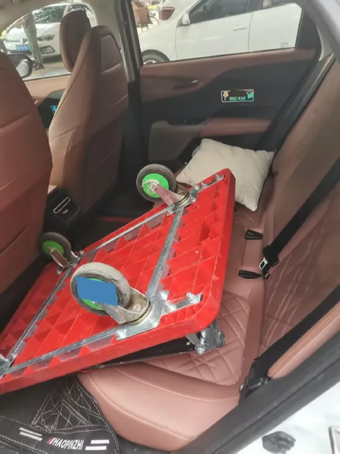 2024 ChangAn QiYuan A05 1.5L 110HP L4 E-CVT PHEV 9.07KWH,autocango,china used car exporter,china ev exporter,chinese used car exporter,chinese used ev exporter