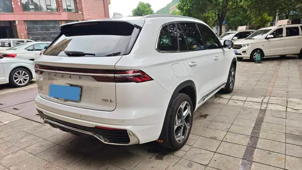 2024 Geely Monjaro 2.0T 218HP L4 7DCT,autocango,china used car exporter,china ev exporter,chinese used car exporter,chinese used ev exporter