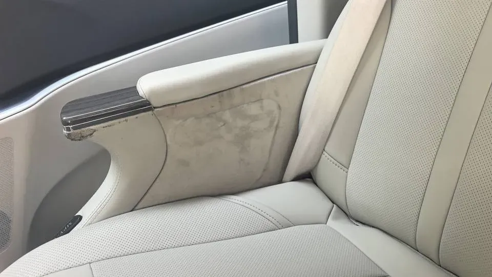 2021 Buick GL8 2.0T 237HP L4 9AT,autocango,china used car exporter,china ev exporter,chinese used car exporter,chinese used ev exporter