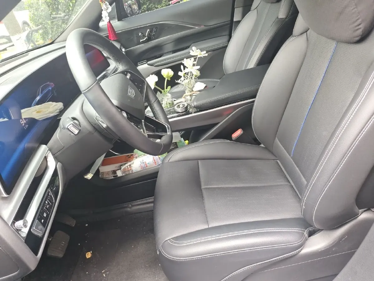 2024 Cadillac IQ Lyriq BEV 68.4KWH,autocango,china used car exporter,china ev exporter,chinese used car exporter,chinese used ev exporter