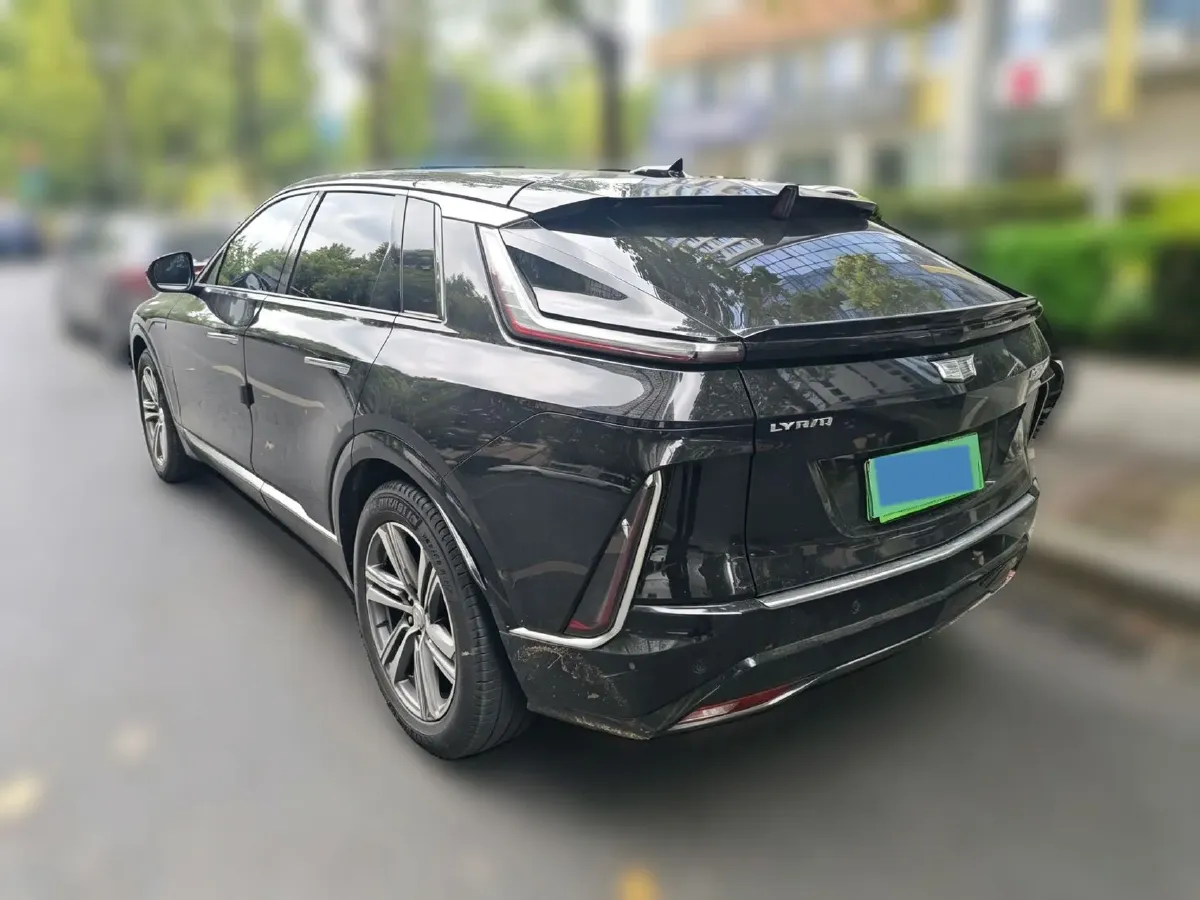 2024 Cadillac IQ Lyriq BEV 68.4KWH,autocango,china used car exporter,china ev exporter,chinese used car exporter,chinese used ev exporter