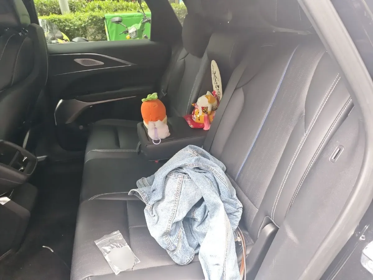 2024 Cadillac IQ Lyriq BEV 68.4KWH,autocango,china used car exporter,china ev exporter,chinese used car exporter,chinese used ev exporter