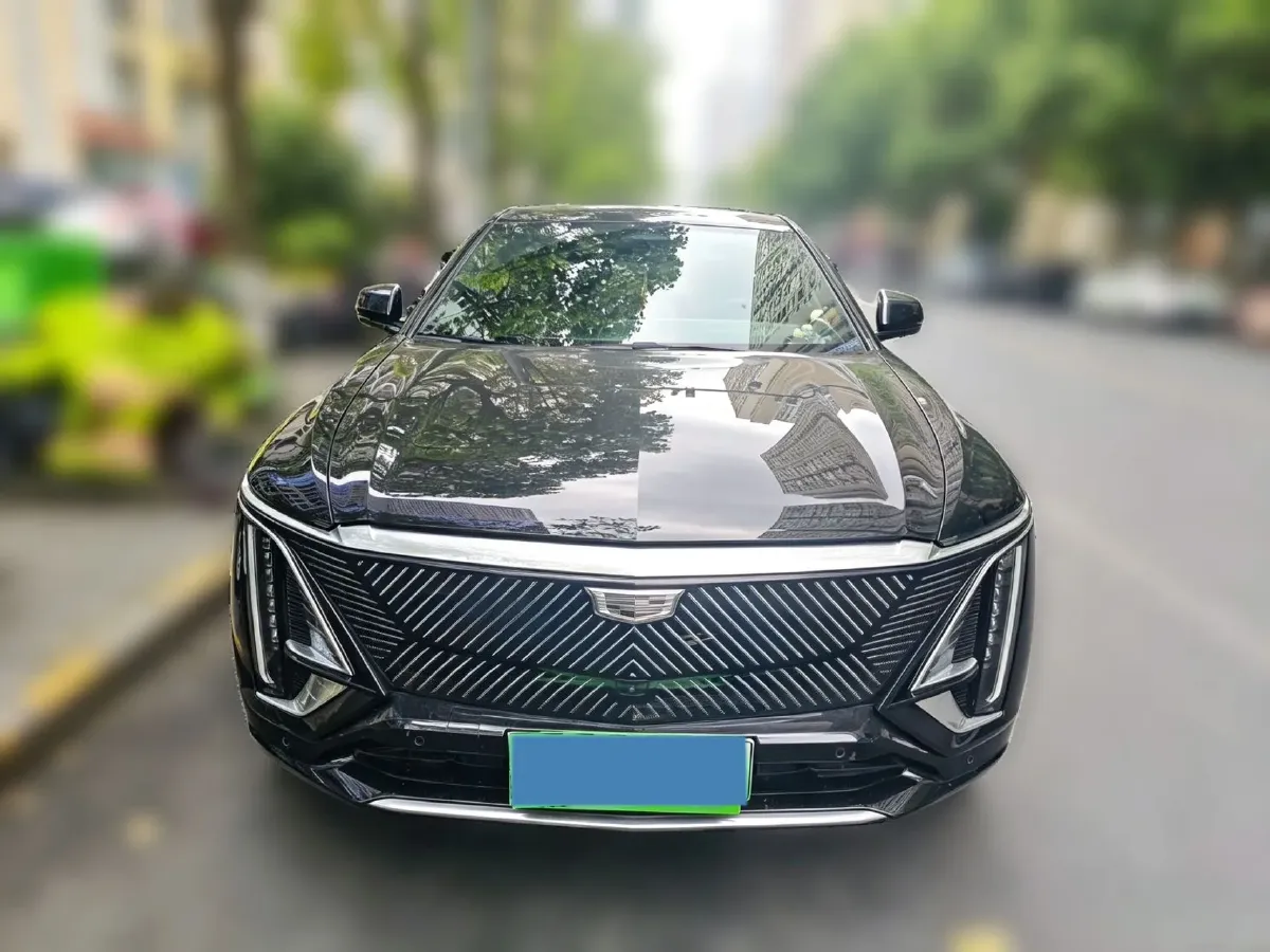 2024 Cadillac IQ Lyriq BEV 68.4KWH,autocango,china used car exporter,china ev exporter,chinese used car exporter,chinese used ev exporter