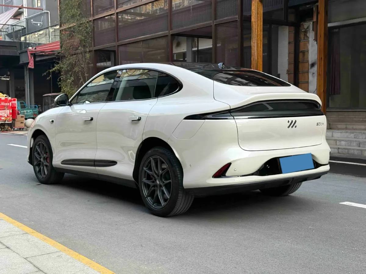 2023 IM LS6 BEV 71KWH,autocango,china used car exporter,china ev exporter,chinese used car exporter,chinese used ev exporter