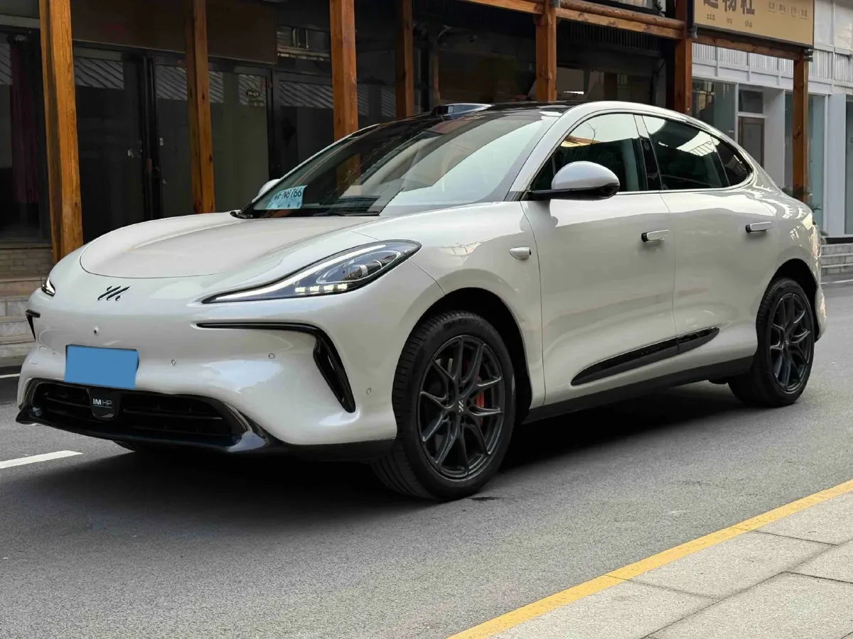 2023 IM LS6 BEV 71KWH,autocango,china used car exporter,china ev exporter,chinese used car exporter,chinese used ev exporter