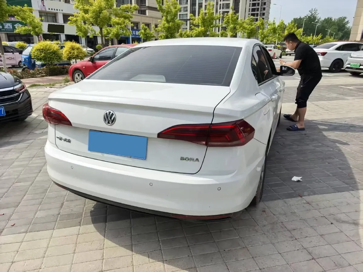2020 Volkswagen Bora 1.5L 113HP L4 6AT,autocango,china used car exporter,china ev exporter,chinese used car exporter,chinese used ev exporter