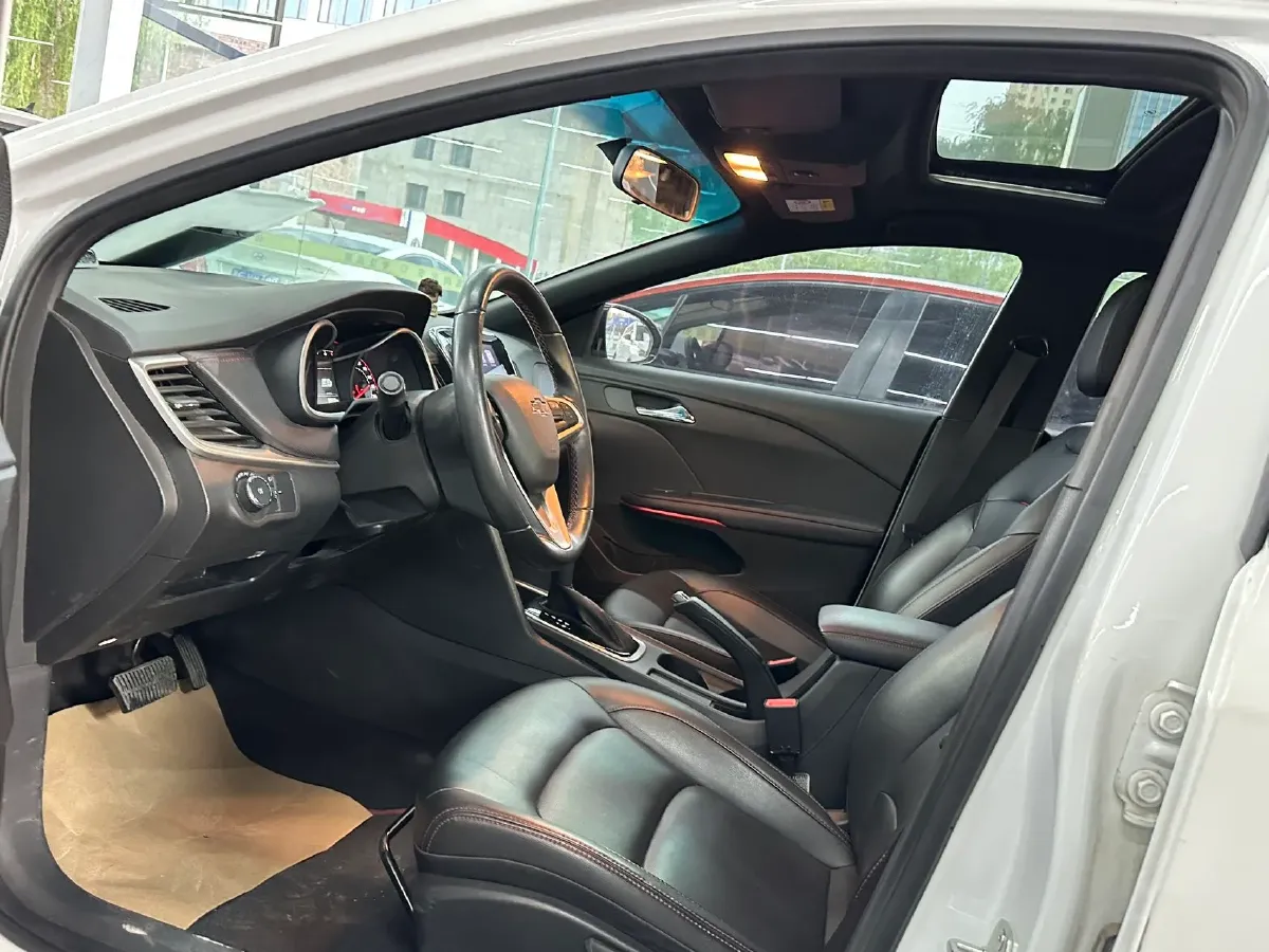 2020 Chevrolet Monza 1.3T 163HP L3 6AT,autocango,china used car exporter,china ev exporter,chinese used car exporter,chinese used ev exporter
