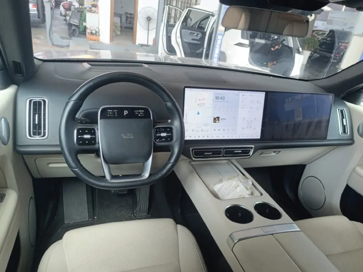 2022 Li L9 Range Extended 154HP REEV 42.6KWH,autocango,china used car exporter,china ev exporter,chinese used car exporter,chinese used ev exporter