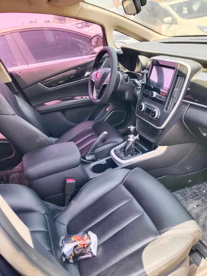 2018 BYD Song MAX 1.5T 154HP L4 6MT,autocango,china used car exporter,china ev exporter,chinese used car exporter,chinese used ev exporter