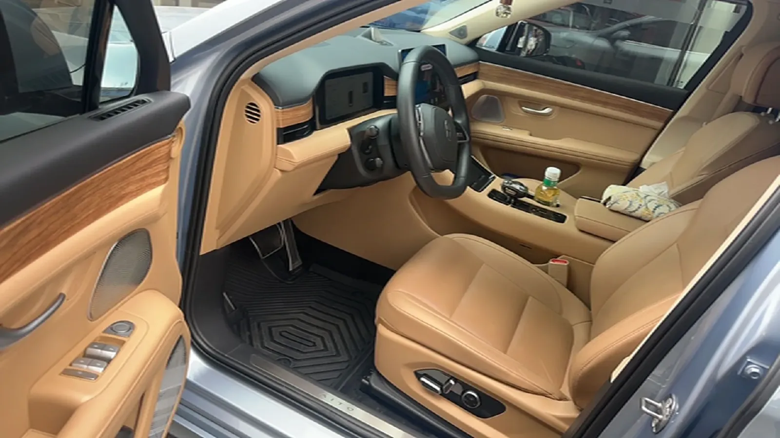 2022 Lincoln Corsair 2.0T 245HP L4 8AT,autocango,china used car exporter,china ev exporter,chinese used car exporter,chinese used ev exporter