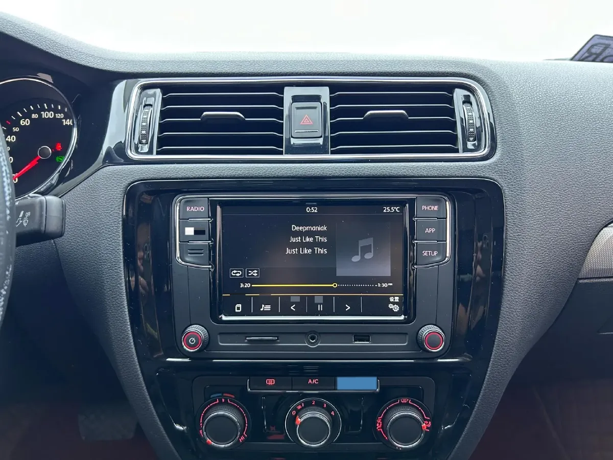 2018 Volkswagen Sagitar 1.2T 110HP L4 7DCT,autocango,china used car exporter,china ev exporter,chinese used car exporter,chinese used ev exporter