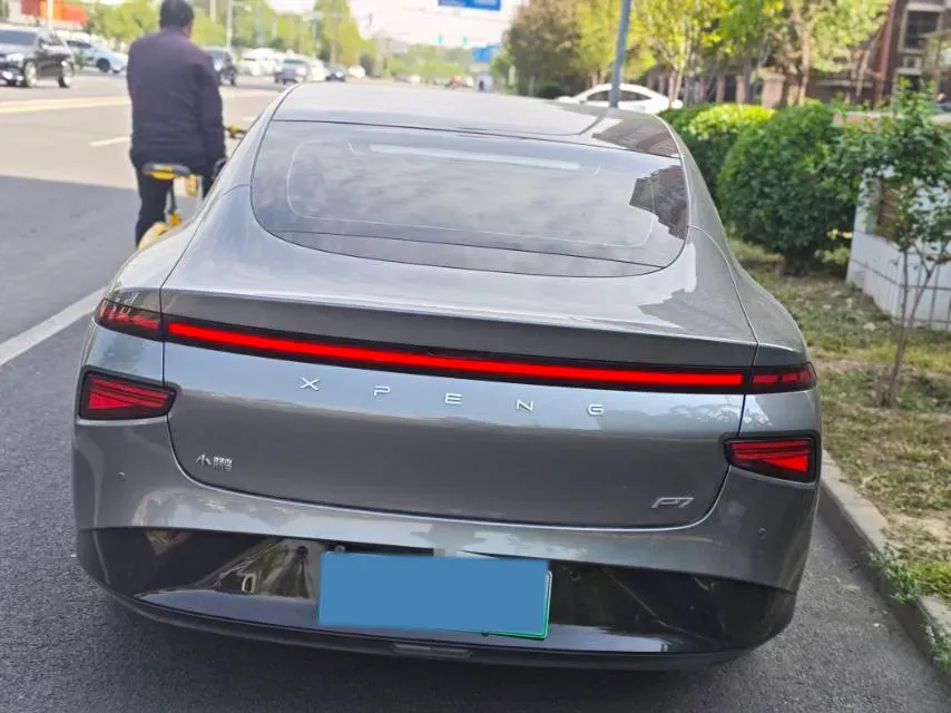 2020 Xpeng P7 BEV 70.8KWH,autocango,china used car exporter,china ev exporter,chinese used car exporter,chinese used ev exporter