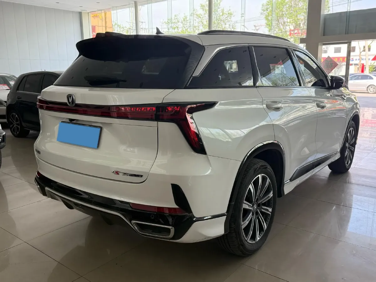 2022 ChangAn CS75 Plus 1.5T 188HP L4 8AT,autocango,china used car exporter,china ev exporter,chinese used car exporter,chinese used ev exporter