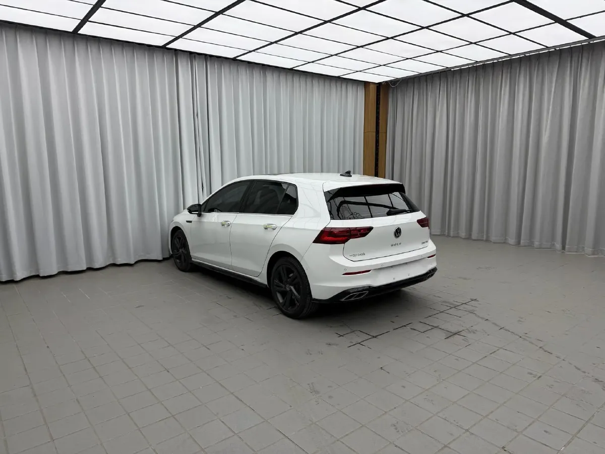 2023 Volkswagen Golf 1.4T 150HP L4 7DCT,autocango,china used car exporter,china ev exporter,chinese used car exporter,chinese used ev exporter