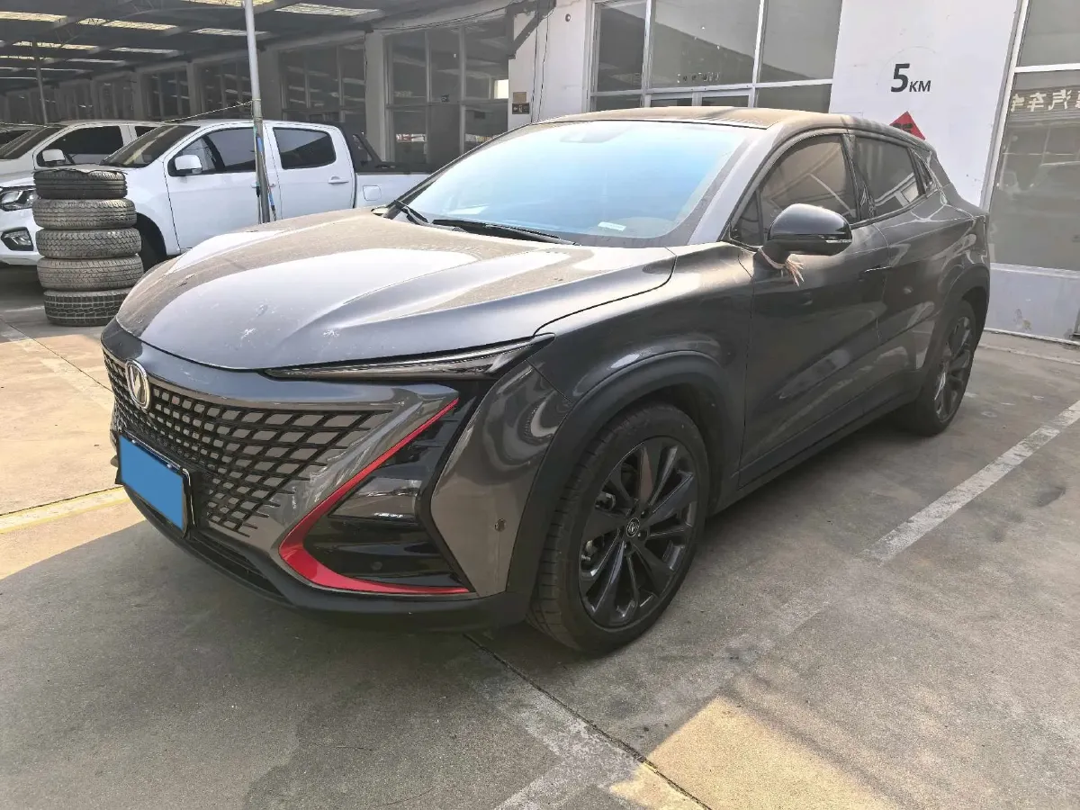 2021 ChangAn UNI-T 1.5T 180HP L4 7DCT,autocango,china used car exporter,china ev exporter,chinese used car exporter,chinese used ev exporter