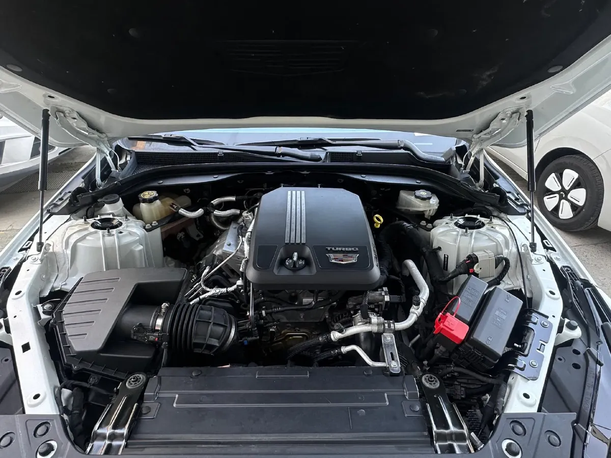 2020 Cadillac CT5 2.0T 237HP L4 10AT,autocango,china used car exporter,china ev exporter,chinese used car exporter,chinese used ev exporter