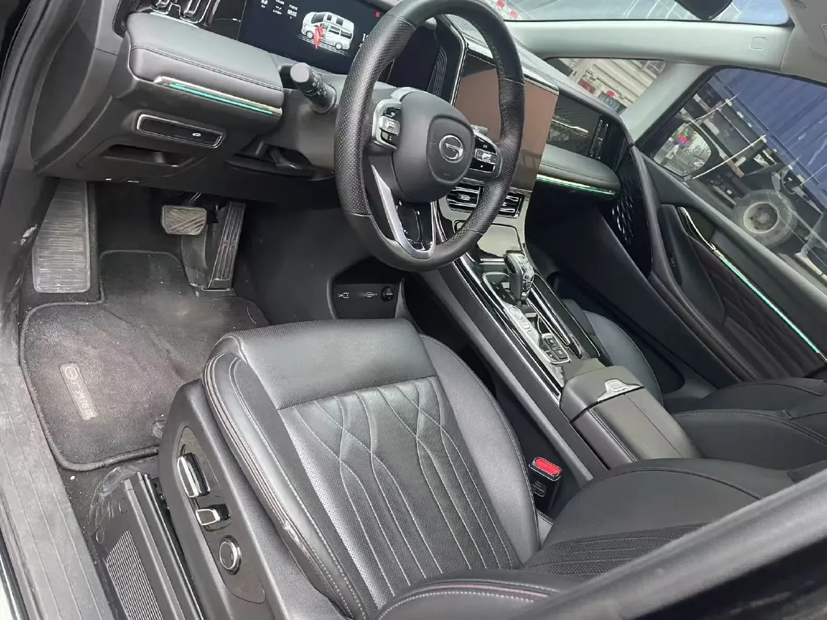 2023 GAC Trumpchi M8 2.0T 252HP L4 8AT,autocango,china used car exporter,china ev exporter,chinese used car exporter,chinese used ev exporter