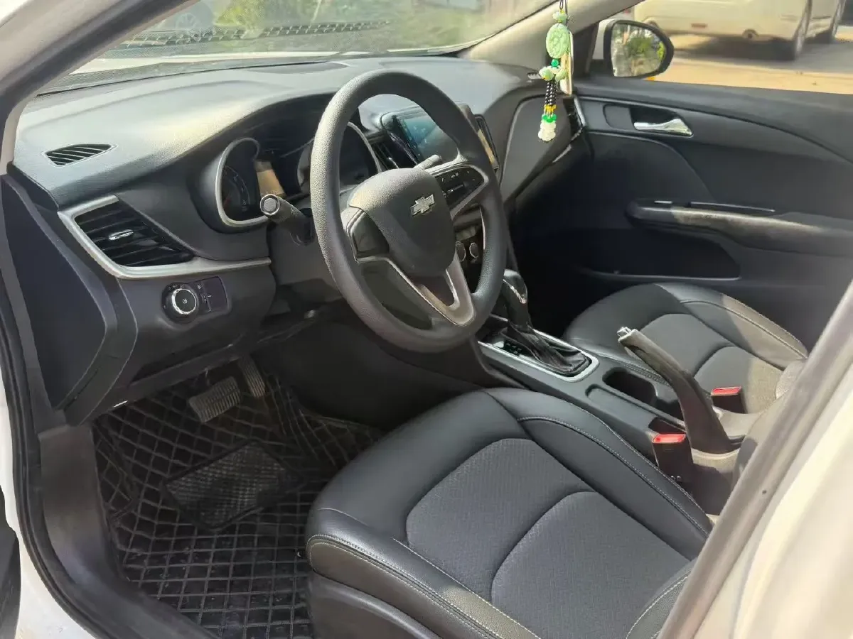 2019 Chevrolet Cavalier 1.5L 113HP L4 6AT,autocango,china used car exporter,china ev exporter,chinese used car exporter,chinese used ev exporter