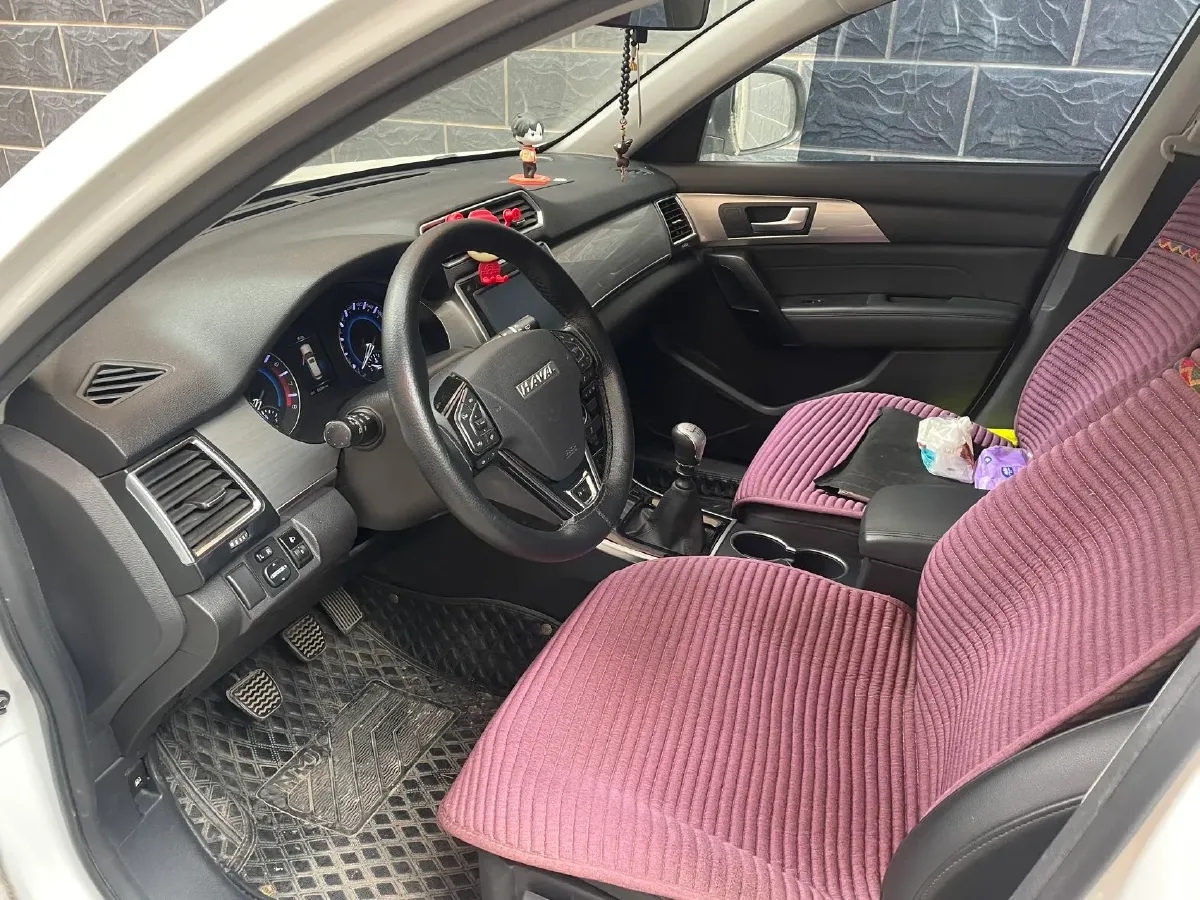 2018 Haval H2 1.5T 150HP L4 6MT,autocango,china used car exporter,china ev exporter,chinese used car exporter,chinese used ev exporter